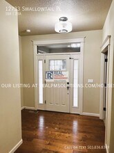 12733 Swallowtail Pl in Oregon City, OR - Building Photo - Building Photo