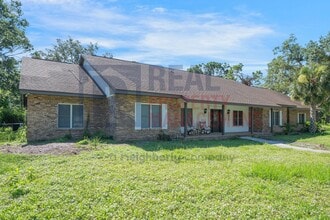 4510 Hidden Forest Dr in Sarasota, FL - Building Photo - Building Photo