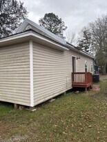 519 W Orchid Ave in Foley, AL - Building Photo