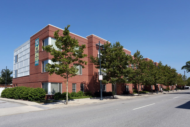 Chapel Green Apartments in Baltimore, MD - Building Photo - Building Photo