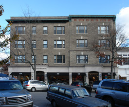 239 Greenwich Ave in Greenwich, CT - Building Photo - Building Photo