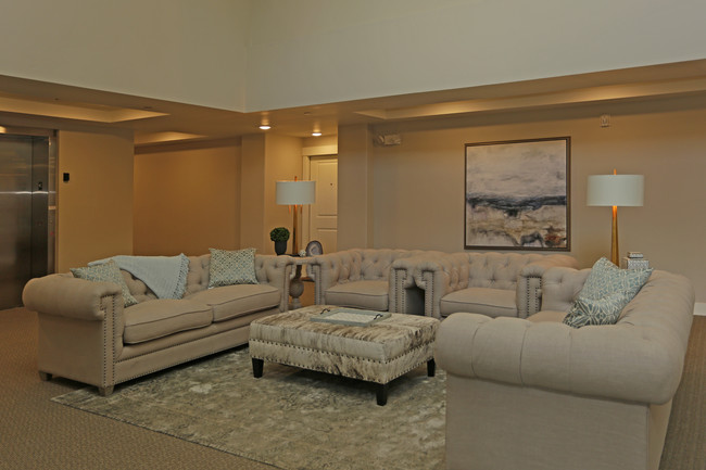 Avalon Senior in Lindon, UT - Building Photo - Interior Photo