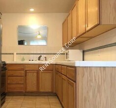 19214 Avenue Of The Oaks in Santa Clarita, CA - Building Photo - Building Photo