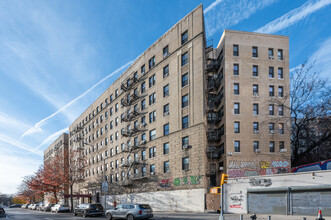 941 Jerome Ave in Bronx, NY - Foto de edificio - Building Photo