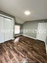 324 Lincoln Ave in Council Bluffs, IA - Building Photo - Building Photo