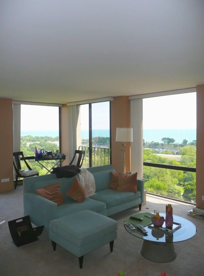 property at 345 W Fullerton Pky