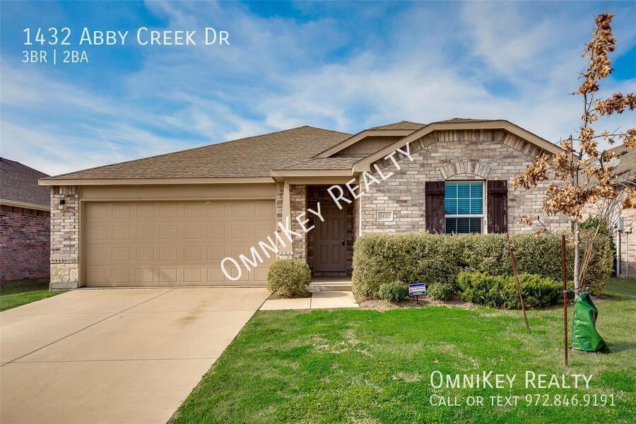 1432 Abby Creek Dr in Little Elm, TX - Building Photo