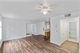 Kilgore Apartments in Portage, MI - Foto de edificio - Building Photo