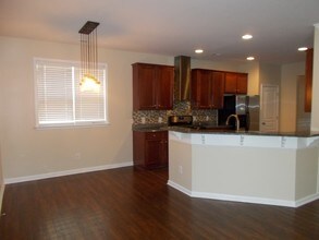 8919 Cinder Ln in Huntersville, NC - Foto de edificio - Building Photo