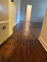 8 Bryant Crescent in White Plains, NY - Building Photo - Building Photo