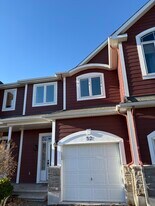 52 Evelyn Powers Pvt in Ottawa, ON - Building Photo