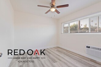 14766 Delano St in Los Angeles, CA - Building Photo - Building Photo