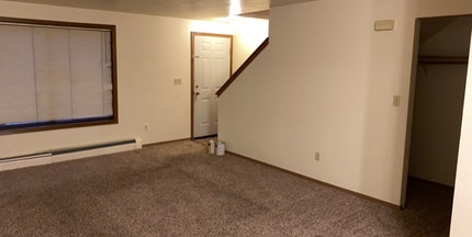 1435 S Taylor St in Green Bay, WI - Foto de edificio - Building Photo