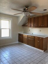 148 B St in Lowell, MA - Building Photo - Building Photo