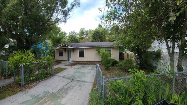 property at 1115 NW 6th Pl
