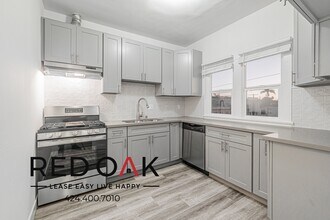 1056 Normandie Ave in Los Angeles, CA - Building Photo - Building Photo