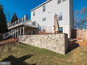 21209 Seneca Crossing Dr in Germantown, MD - Building Photo - Building Photo