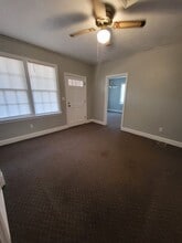 60 W Bennett St in Camilla, GA - Building Photo - Building Photo