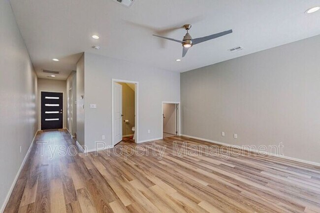 4571 Villa Loma Ln NE in Albuquerque, NM - Building Photo - Building Photo