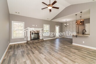 39 Little Crk Mnr Ct in Dallas, GA - Building Photo - Building Photo