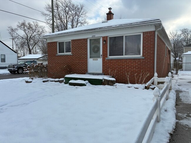 1353 Stewart Ave in Lincoln Park, MI - Building Photo - Building Photo