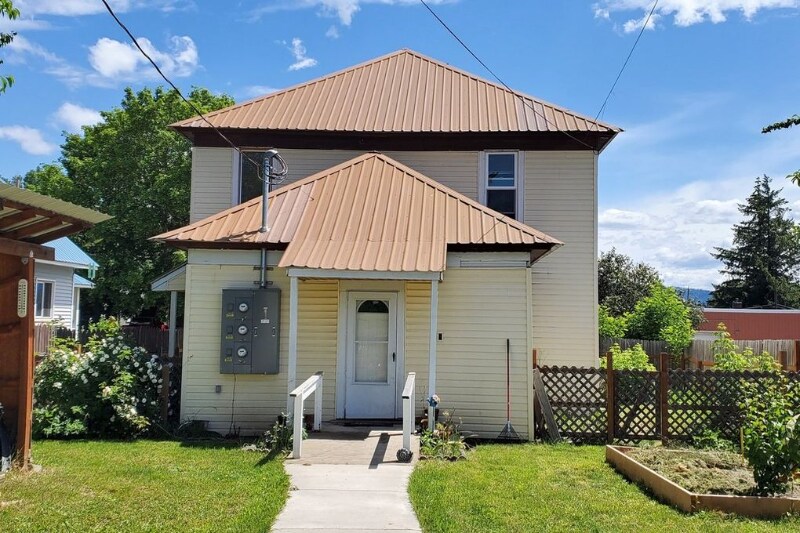 34 Church St in Priest River, ID - Building Photo