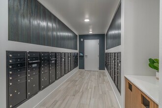 Lark in Hillsboro, OR - Building Photo - Interior Photo