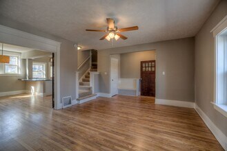 3919-3919 Farnam St in Omaha, NE - Building Photo - Building Photo