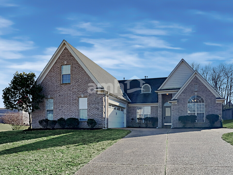 8981 Oak Grove Blvd in Olive Branch, MS - Building Photo