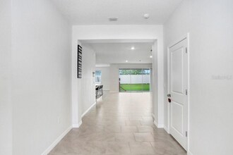 35881 Morse Willow Ct in Zephyrhills, FL - Building Photo - Building Photo
