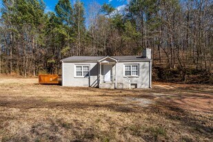 3300 King St in Bessemer, AL - Building Photo