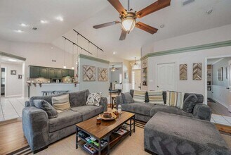 3295 Savannahs Trail in Merritt Island, FL - Building Photo - Building Photo