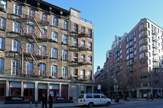 315 Greenwich St in New York, NY - Building Photo - Building Photo