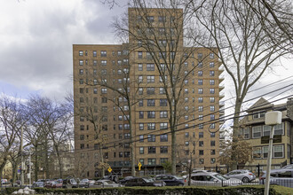 3850 Sedgwick Ave in Bronx, NY - Building Photo - Building Photo