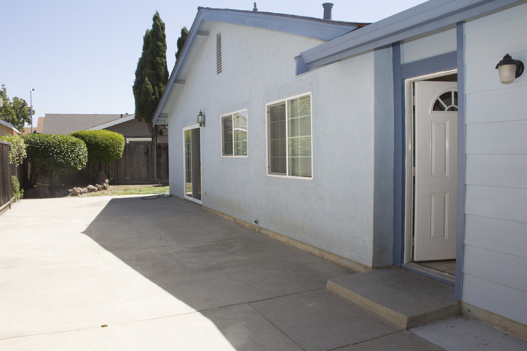 4395 Jessica Cir in Fremont, CA - Foto de edificio