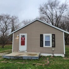 2916 S Rybolt Ave in Indianapolis, IN - Building Photo - Building Photo