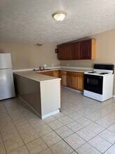837 11th St in Tell City, IN - Building Photo - Building Photo