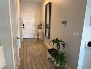 1148 Anchor Bend Dr in Ruskin, FL - Building Photo - Building Photo