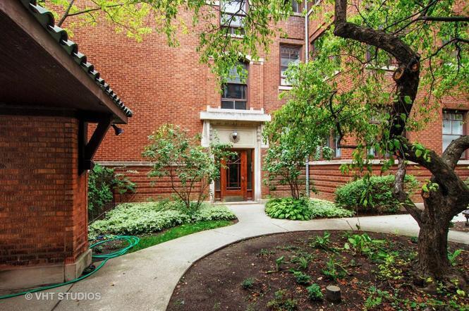 1150 Washington Blvd in Oak Park, IL - Building Photo