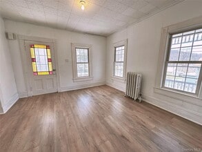 146 NY-284 in Westtown, NY - Building Photo - Building Photo