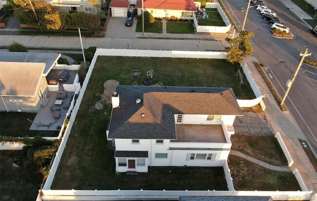 2000 Ocean Blvd in Atlantic Beach, NY - Building Photo - Building Photo