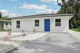 3530 Goodrich Ave in Sarasota, FL - Building Photo