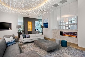 465 North Park in Chicago, IL - Building Photo - Interior Photo