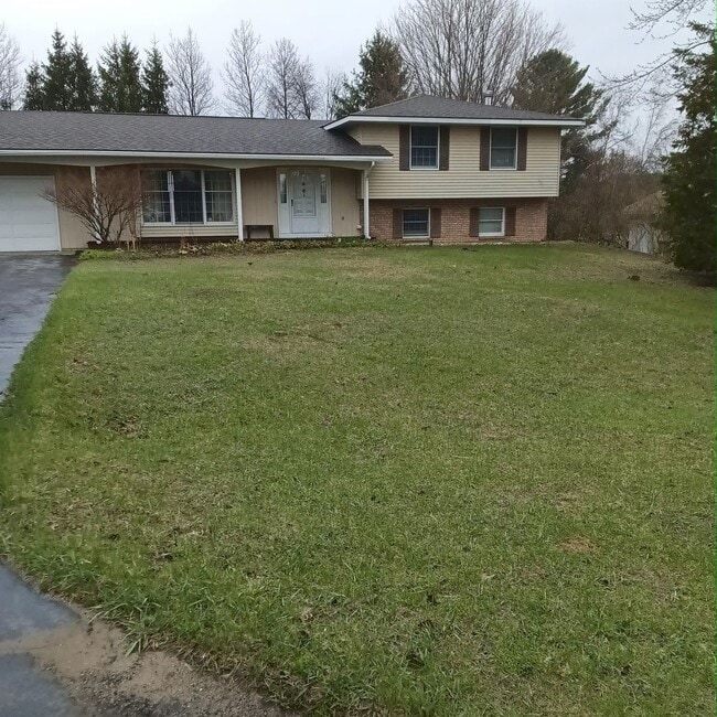 property at 5980 Dover Ln