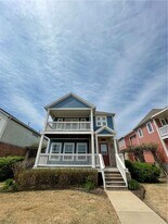 767 N Rupple Rd in Fayetteville, AR - Building Photo