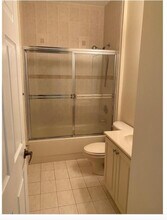 4905 N Harbor Isles Dr in Fort Lauderdale, FL - Building Photo - Building Photo