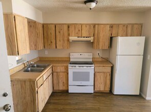 15696 Bolesta Rd in Clearwater, FL - Building Photo - Building Photo