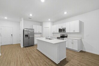 4890 SW 80th Ln in Ocala, FL - Building Photo - Building Photo