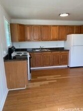574 Lauiki St in Honolulu, HI - Building Photo - Building Photo