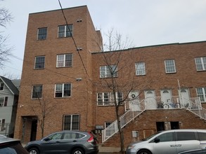 41 Maple Ave in Staten Island, NY - Building Photo - Other